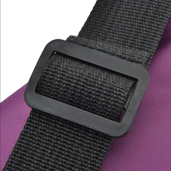 💙Women’s Double Front Pockets Adjustable Strap Medium Sized Fanny Pack - Picture 6 of 8